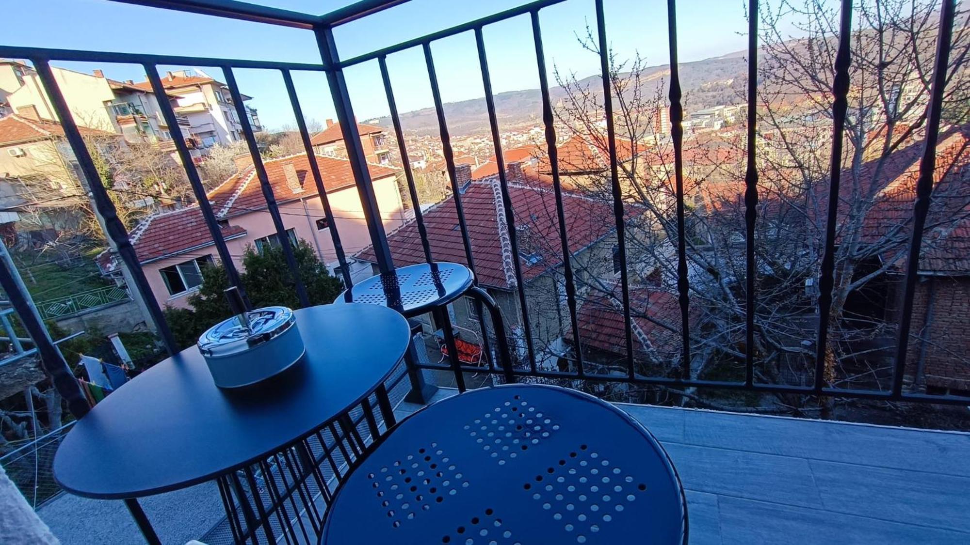 Panoramna - Guest Rooms เวลีคอเทอร์โนโว ภายนอก รูปภาพ
