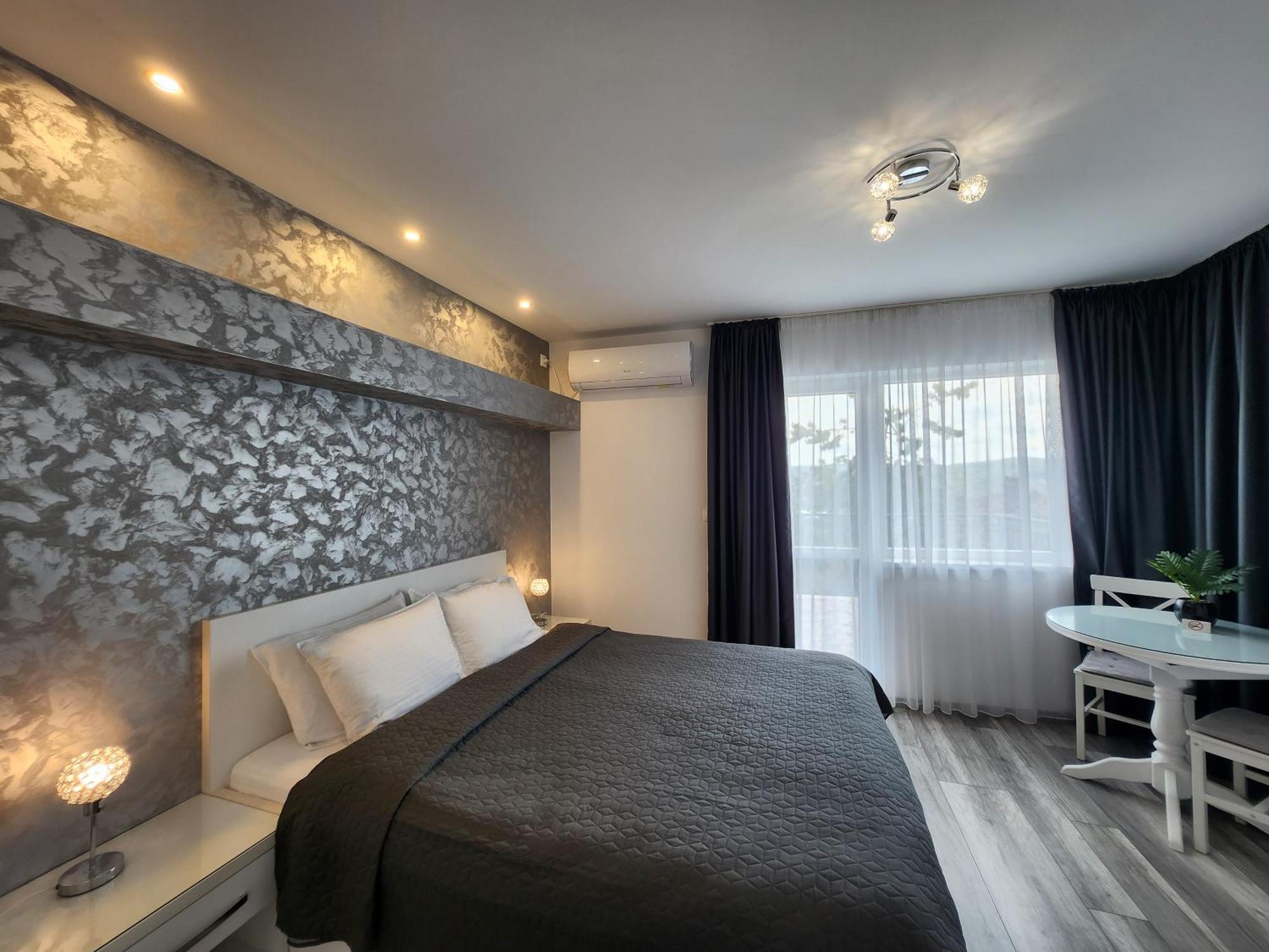 Panoramna - Guest Rooms เวลีคอเทอร์โนโว ภายนอก รูปภาพ